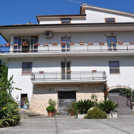 B&B La Palombara Giuliano di Roma Экстерьер фото
